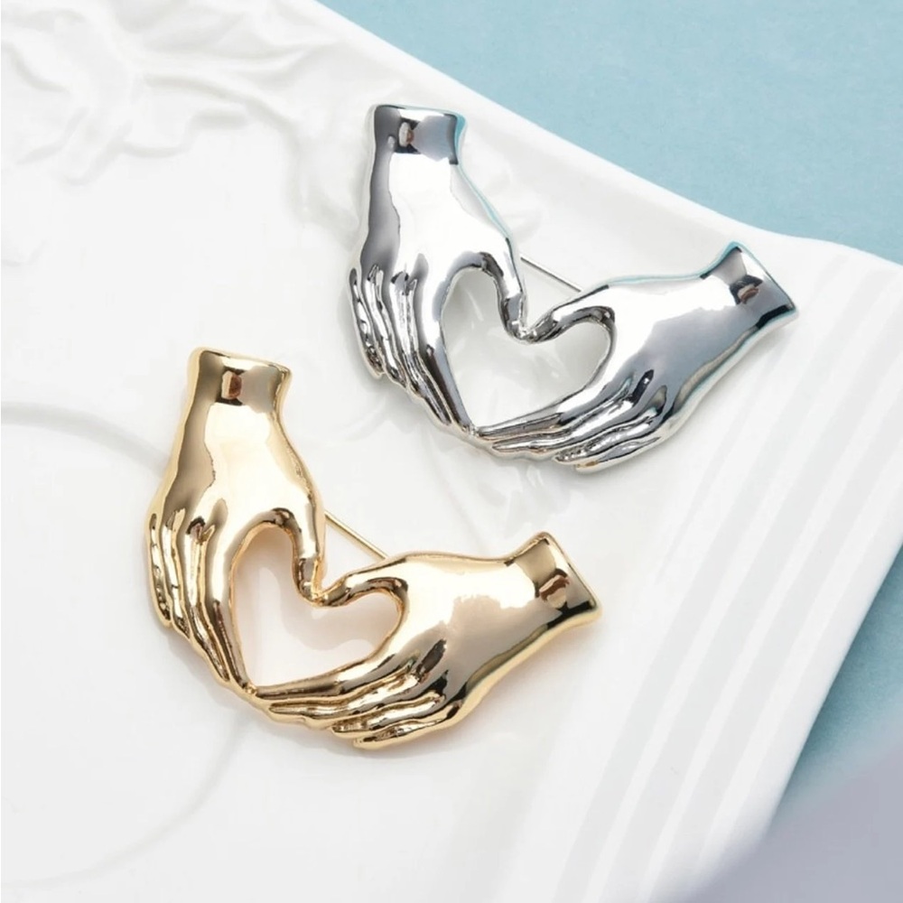 Hand Pose Heart Brooches For Women Unisex 2-color Love Office Causal Brooch